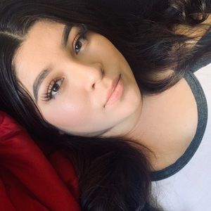 Meet your Posher, Rae